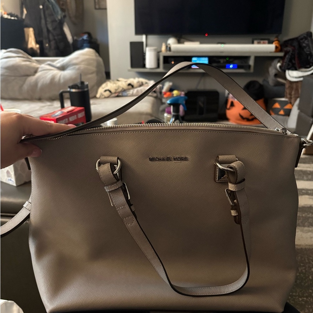 Michael Kors Cream Tote Bag